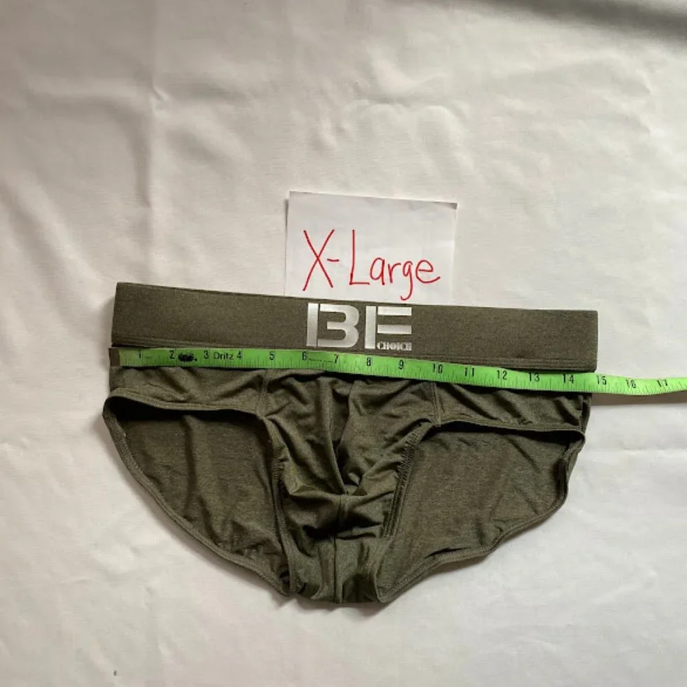 Men's Briefs: Fits a Large. - Picture 3 of 5